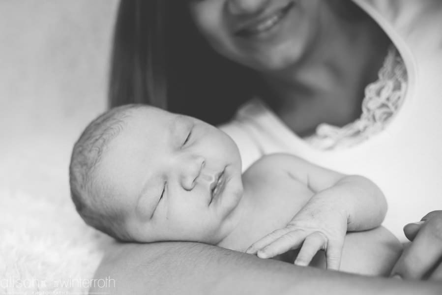 Newborn Family Photography Web WM-33