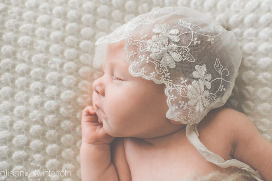 Soft_Newborn_Photography_Web WM-87