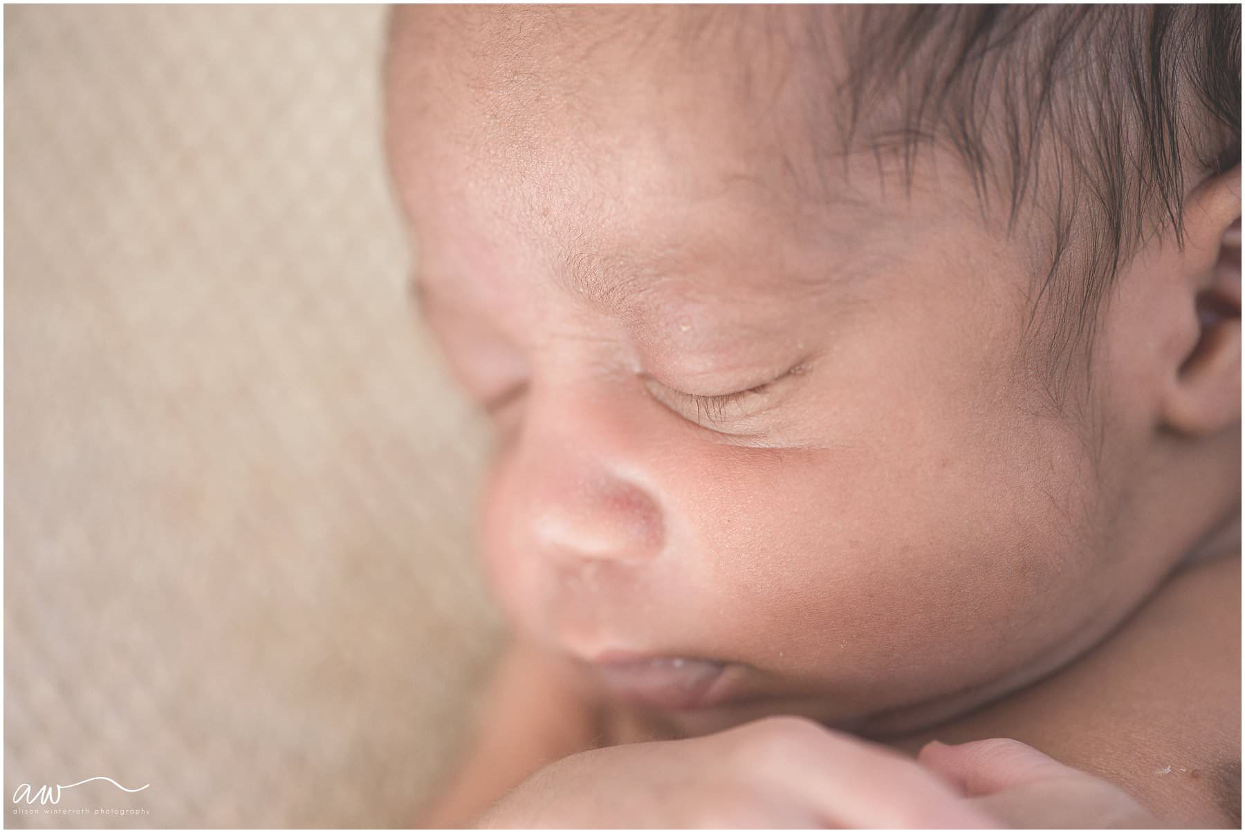 new born baby photographer