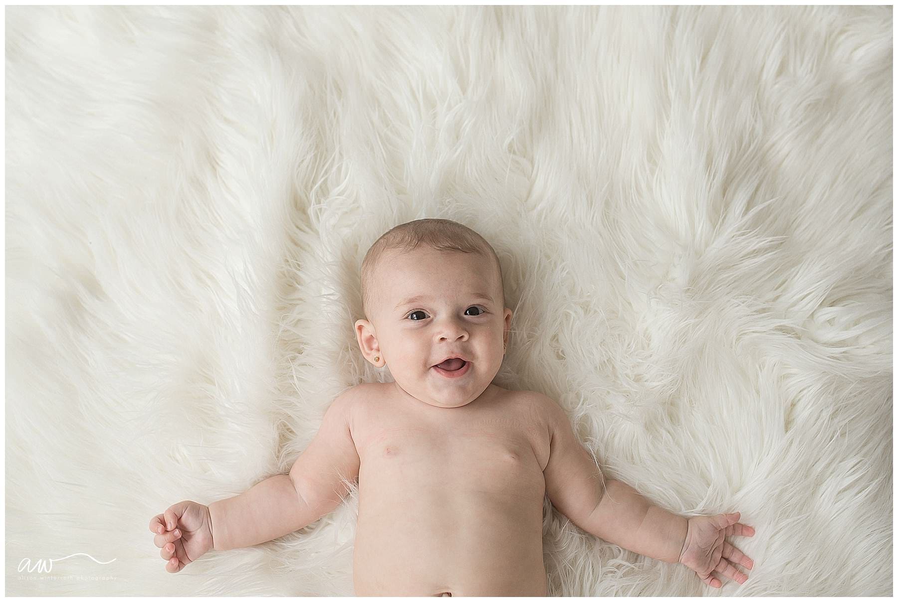 6 month sutdio baby photographer