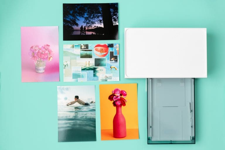 Liene printer with photos taken and printed on the 4x6 photo printer